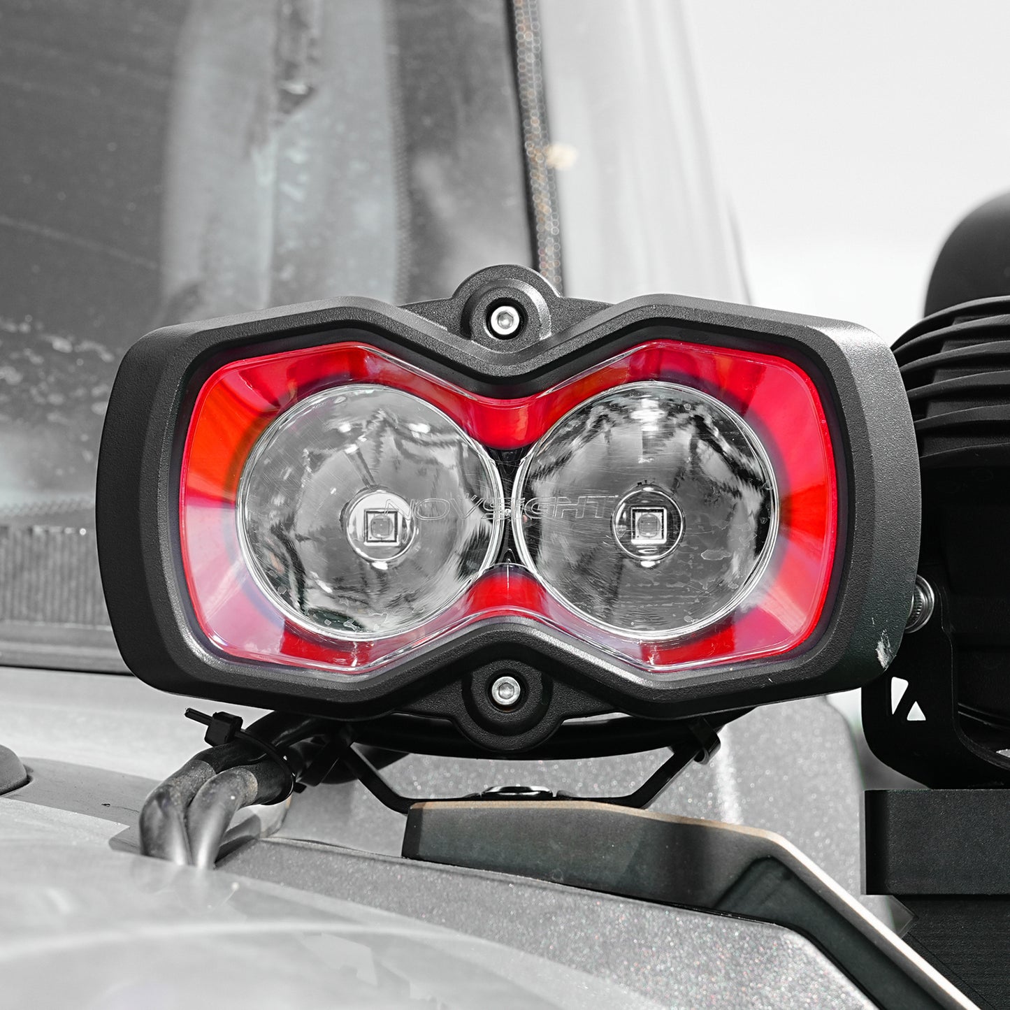 HALO SE Series 4.5-inch LED Pod Lights with Red and White DRL